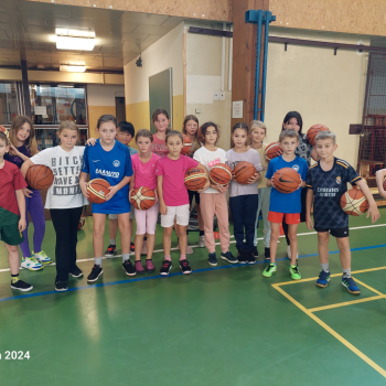 Trenéři ve škole - basketball